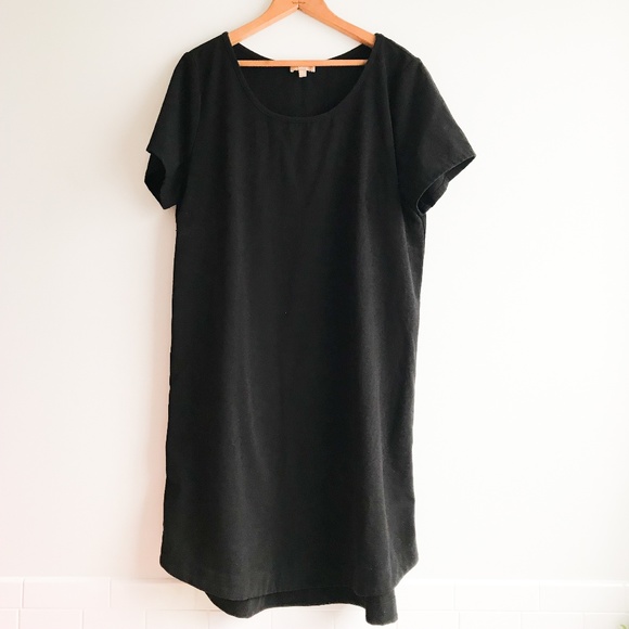 Takara Dresses & Skirts - Takara Zipper Shift Dress